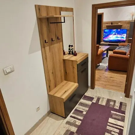 Geo Expert Apartmans דירה *